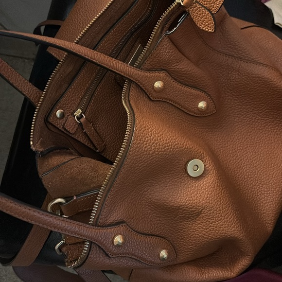 Chocolate brown Annabell Ingall Crossbody Tote handbag. All tanned leather. - Picture 4 of 4